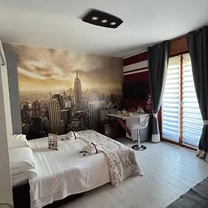  Holiday home Flat Policlinico G B Rossi Borgo Roma Italy